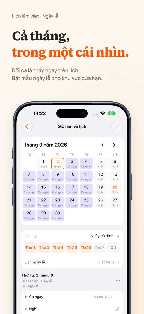 Lịch tháng của DoneAt trên iPhone đánh dấu ngày làm và ngày nghỉ, bên dưới là mẫu theo thứ trong tuần và lịch ngày lễ.